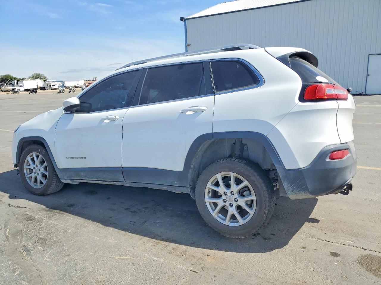 2015 Jeep Cherokee - Фото 2