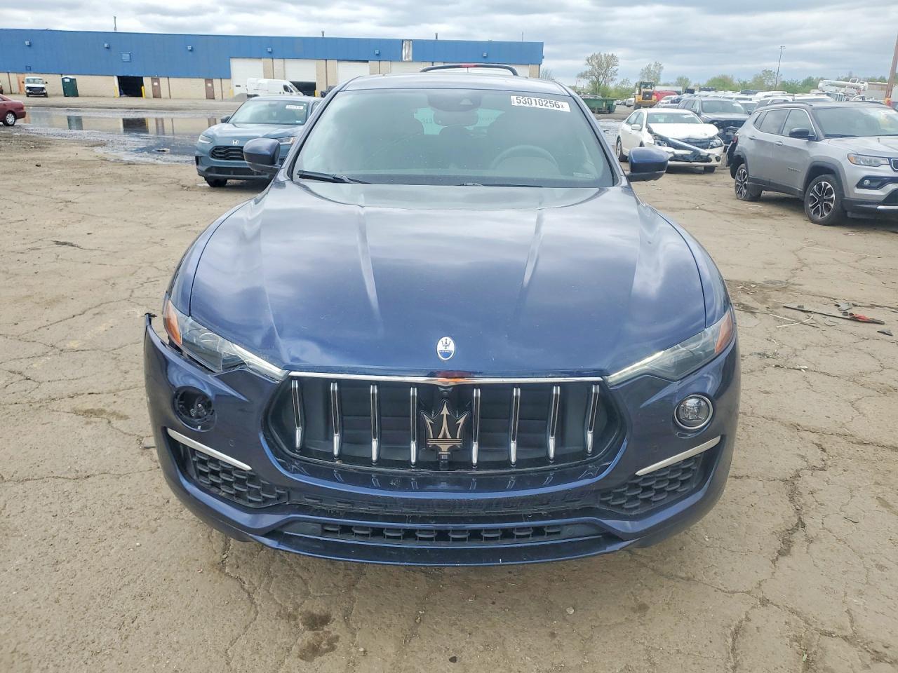 2022 Maserati Levante Base - Image 5