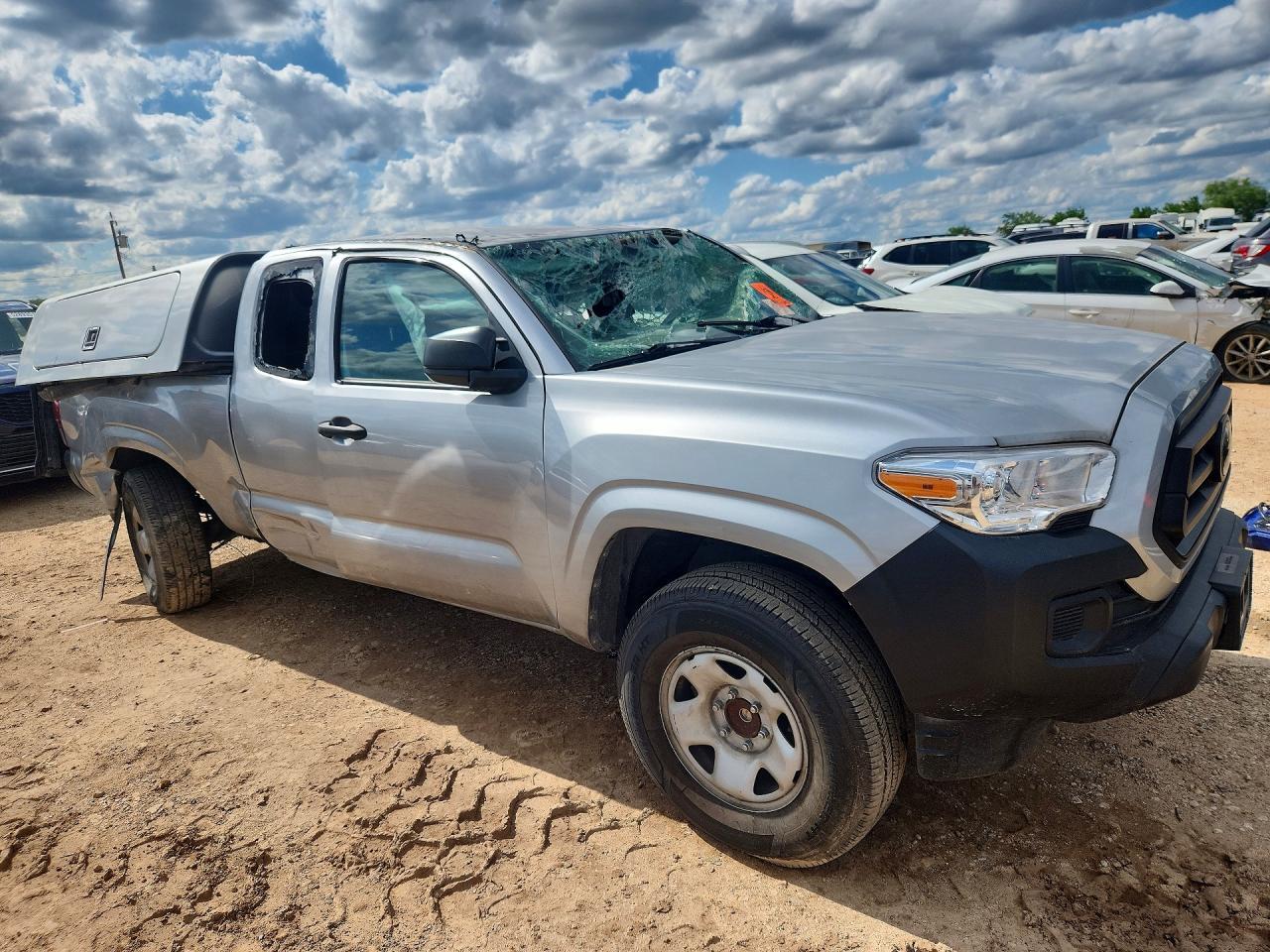 2022 Toyota Tacoma Sr - Image 4