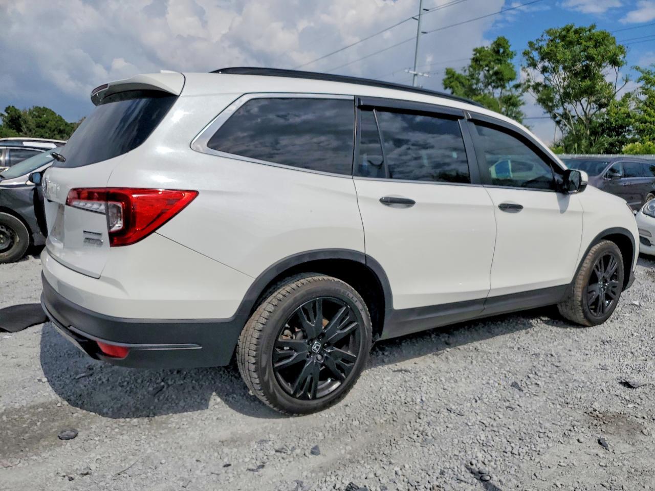 2022 Honda Pilot Se - Фото 3
