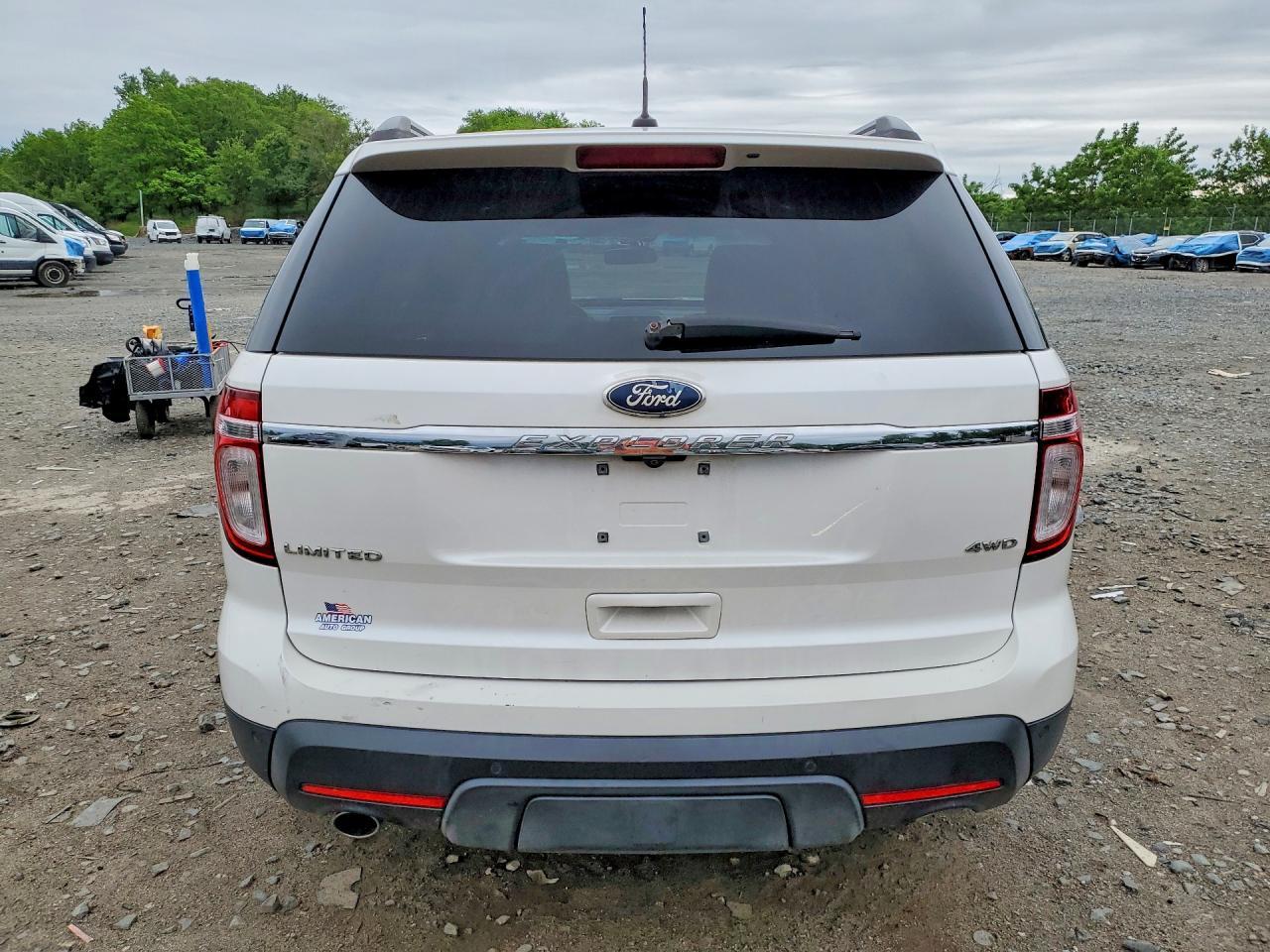 2011 Ford Explorer Limited - Фото 6