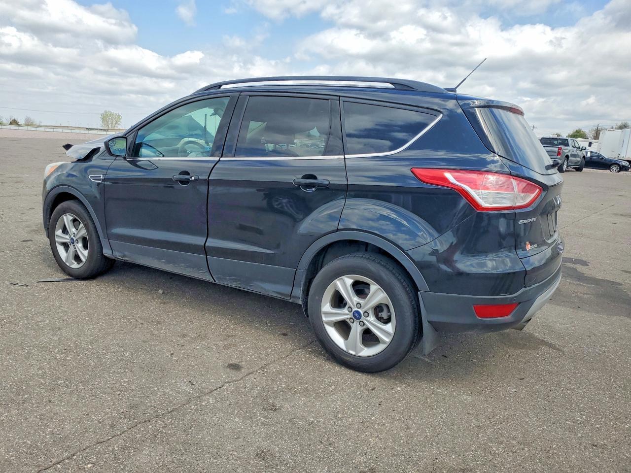2014 Ford Escape Se - Фото 2
