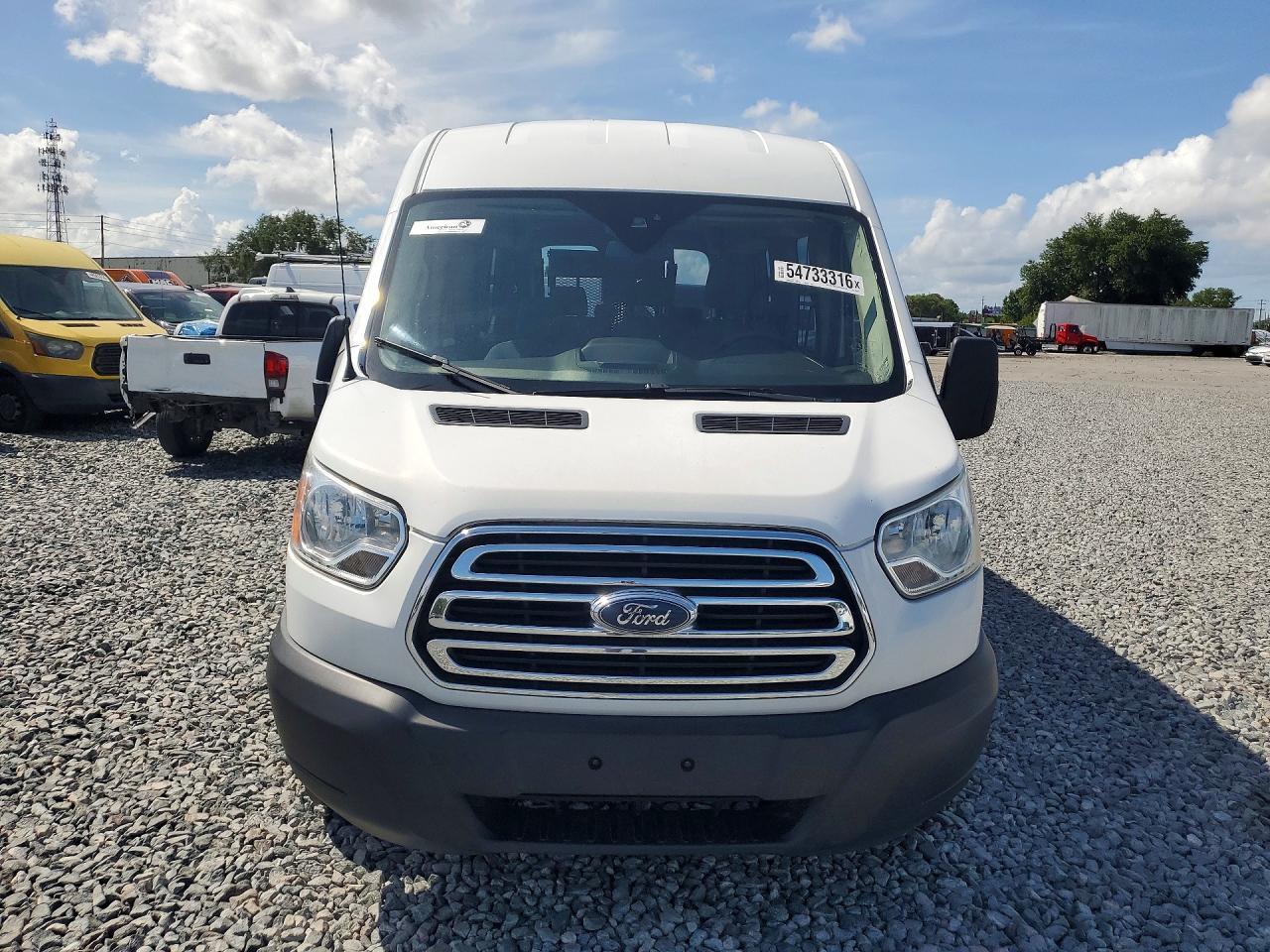 2019 Ford Transit T-350 - Image 5