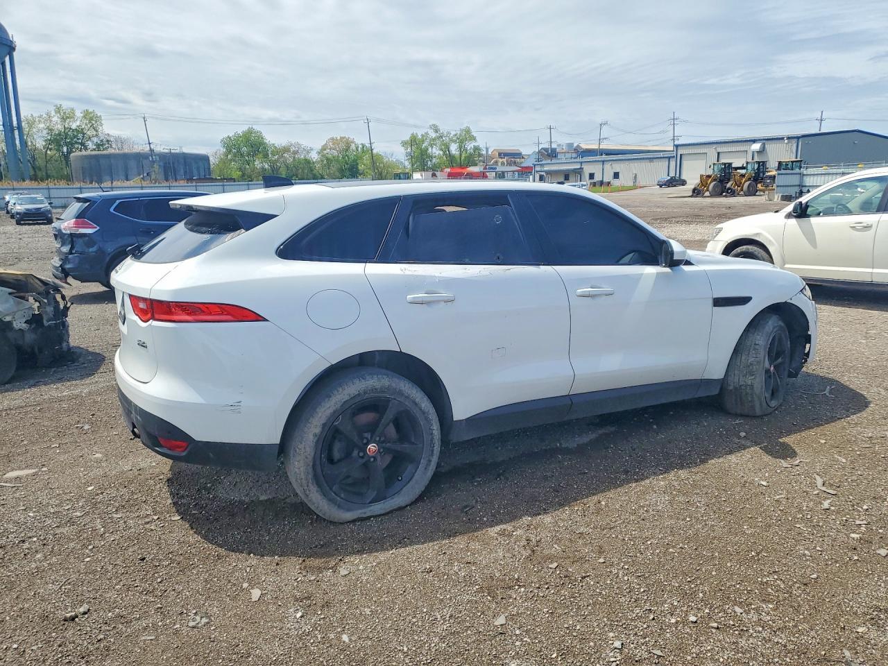 2020 Jaguar F-Pace Premium - Фото 3