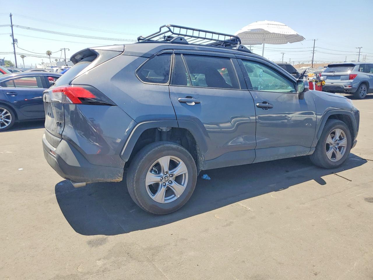 2025 Toyota Rav4 Xle - Image 3