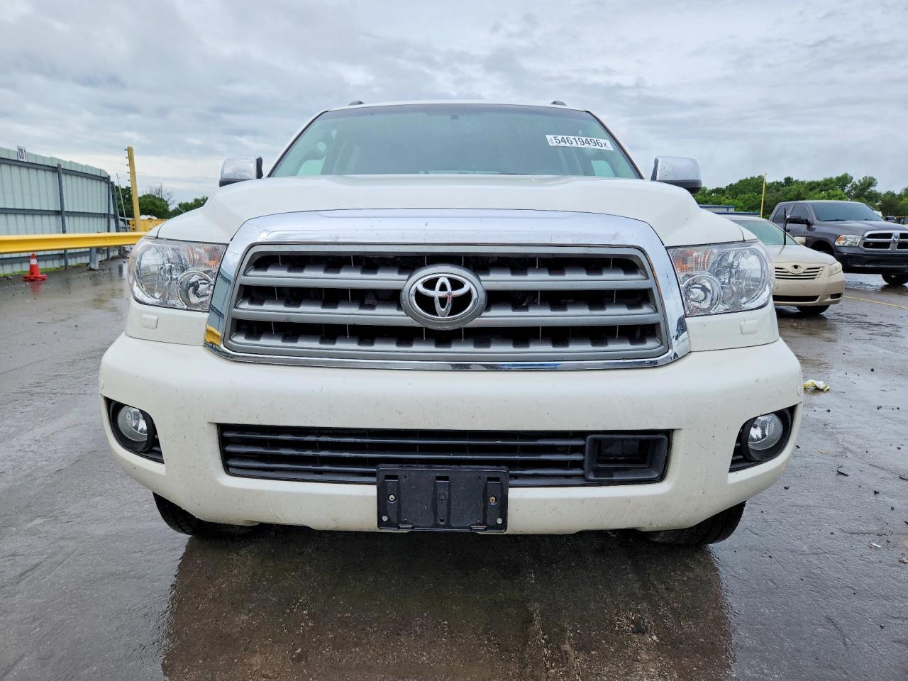 2017 Toyota Sequoia Platinum - Image 5