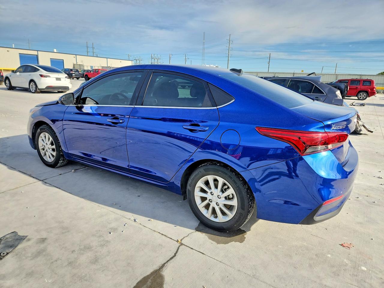 2022 Hyundai Accent Sel - Image 2
