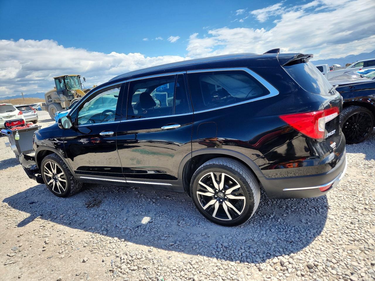 2019 Honda Pilot Touring - Фото 2