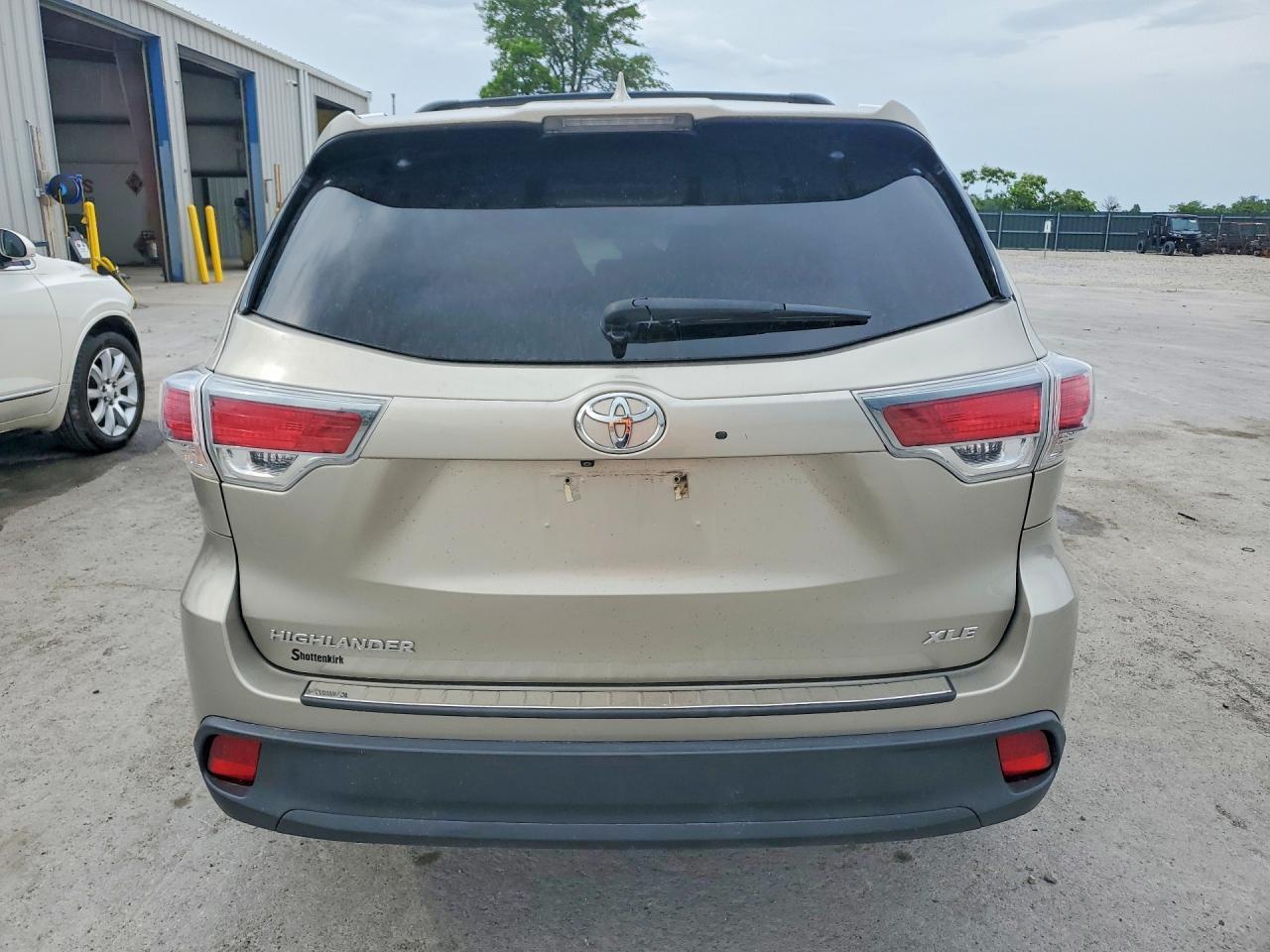 2016 Toyota Highlander Xle - Фото 6