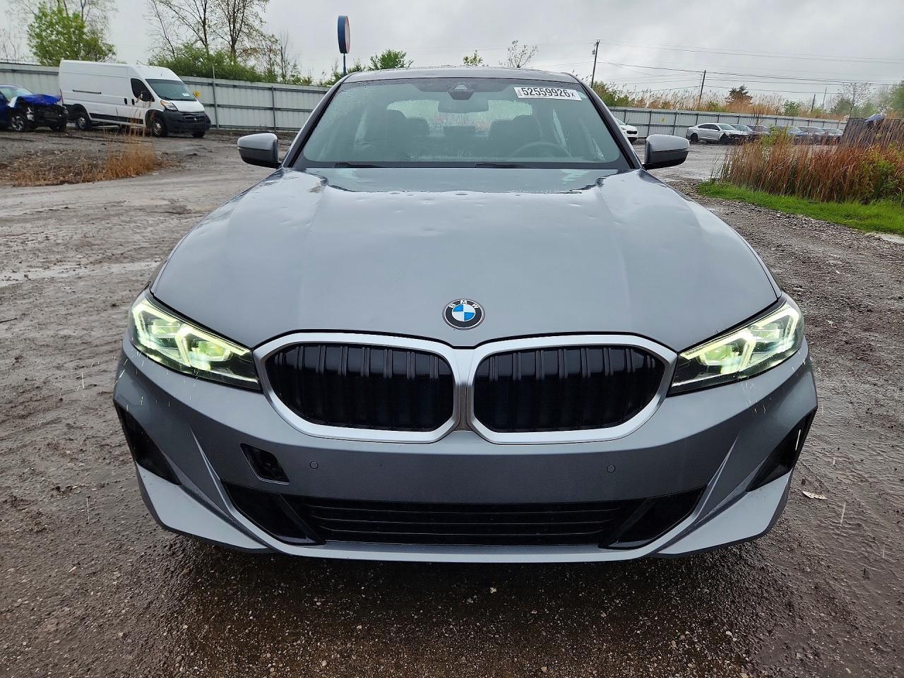 2024 BMW 330Xi - Image 5