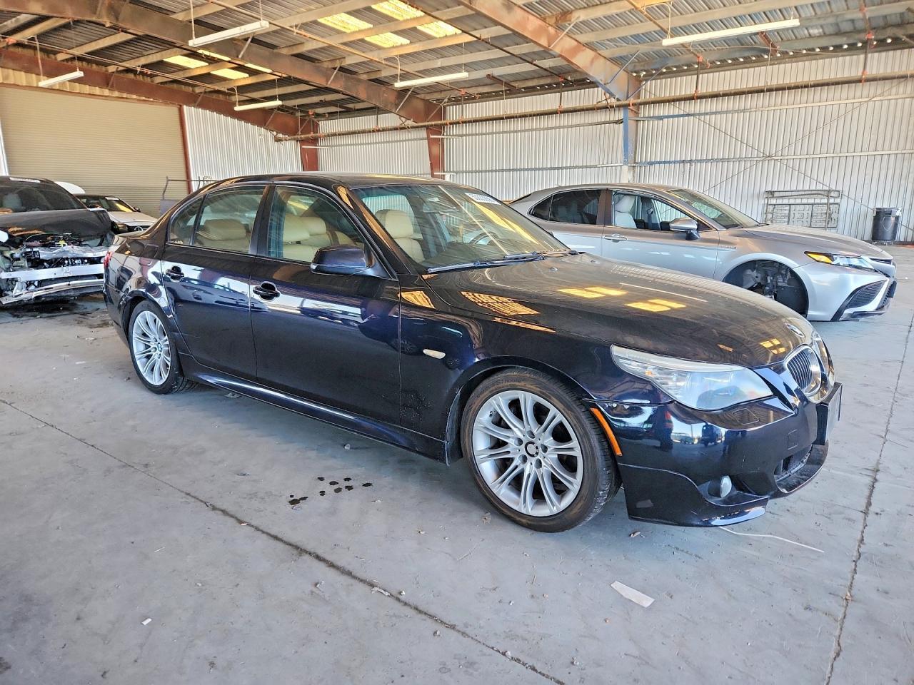 2010 BMW 535 I - Фото 4