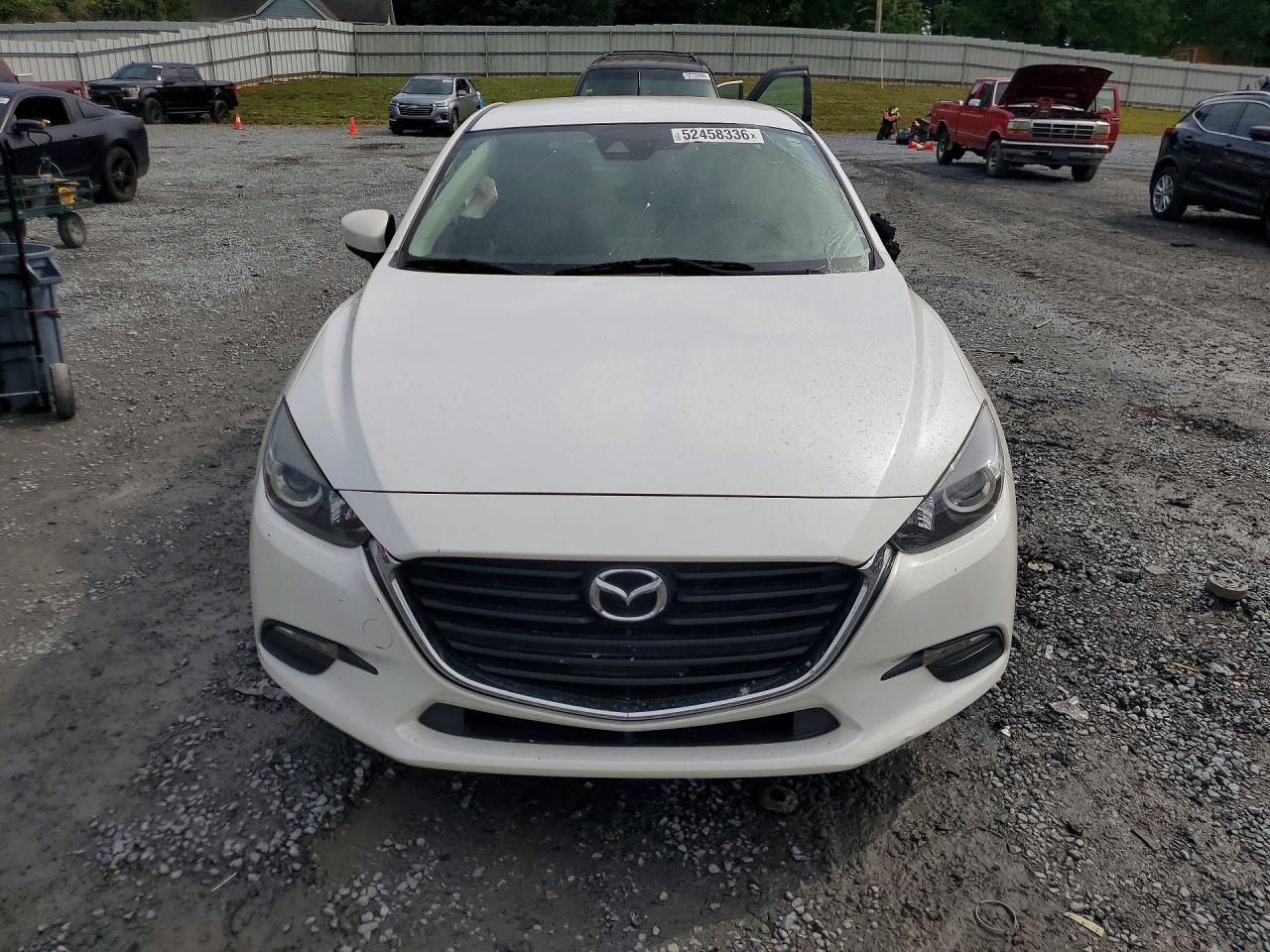 2018 Mazda 3 Touring - Image 5