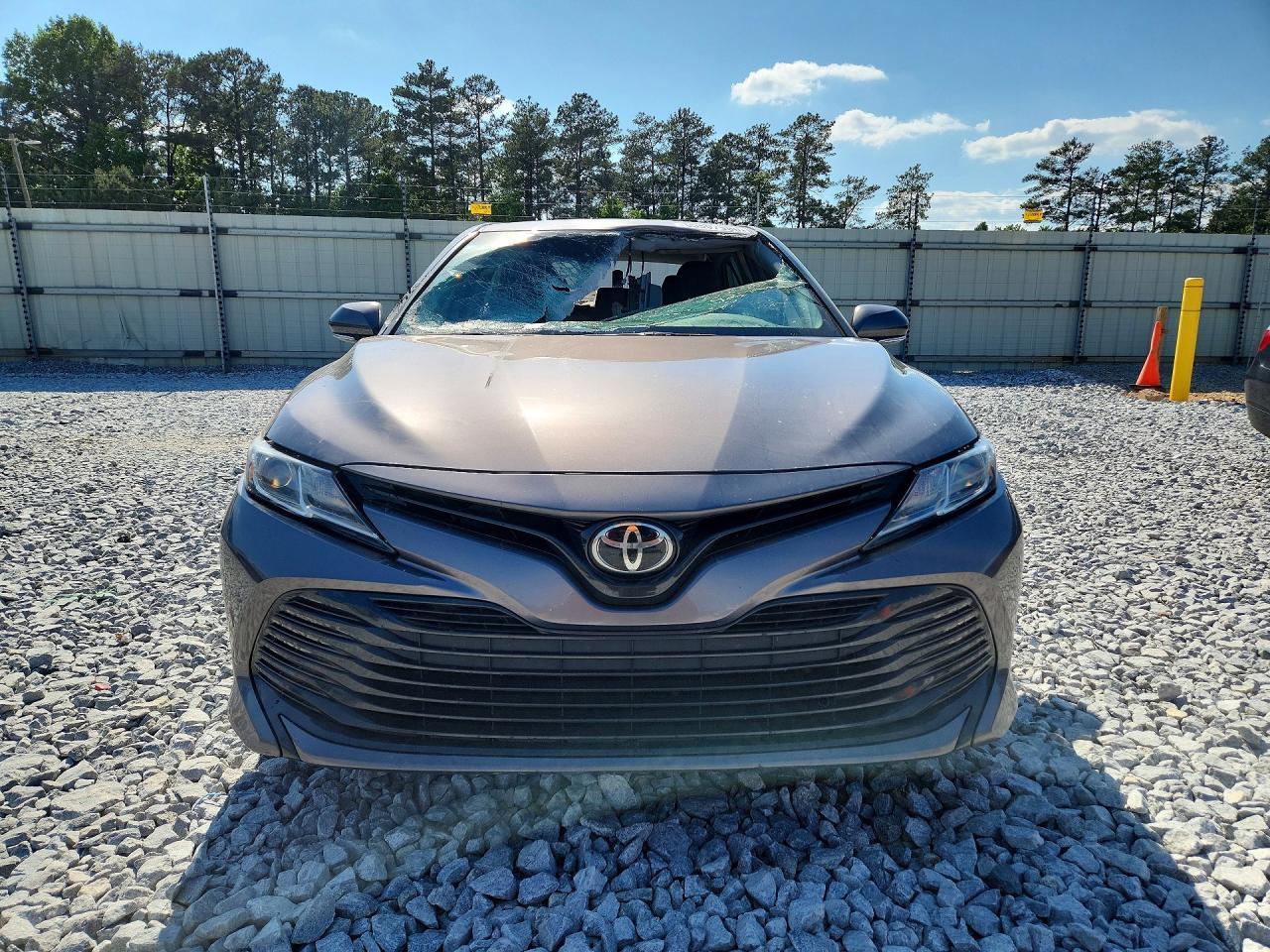 2018 Toyota Camry Le - Фото 5