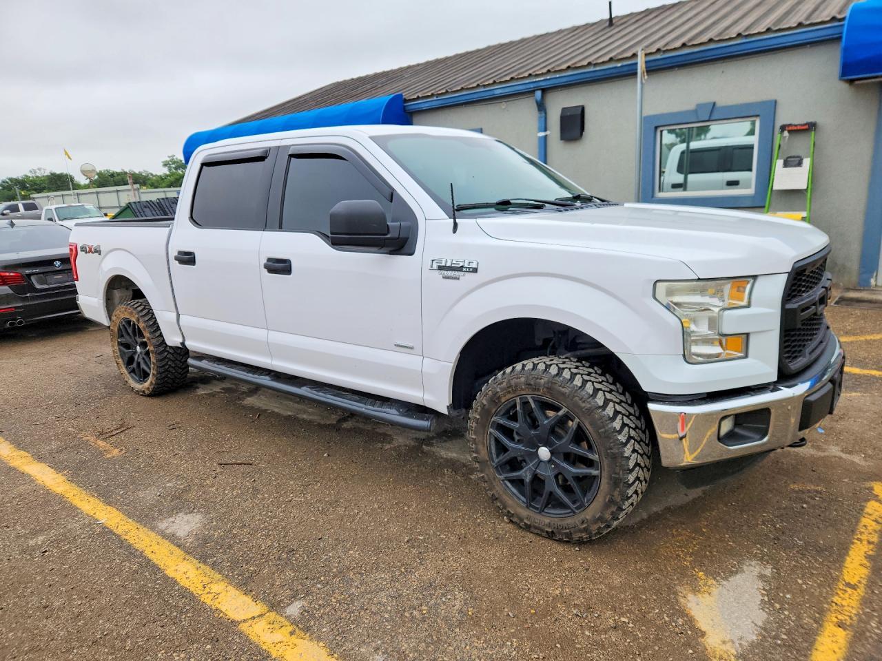 2015 Ford F150 Supercrew - Фото 4