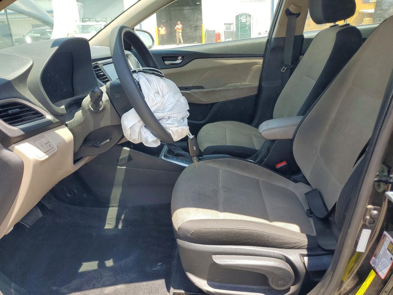 2022 Hyundai Accent Sel - Фото 7