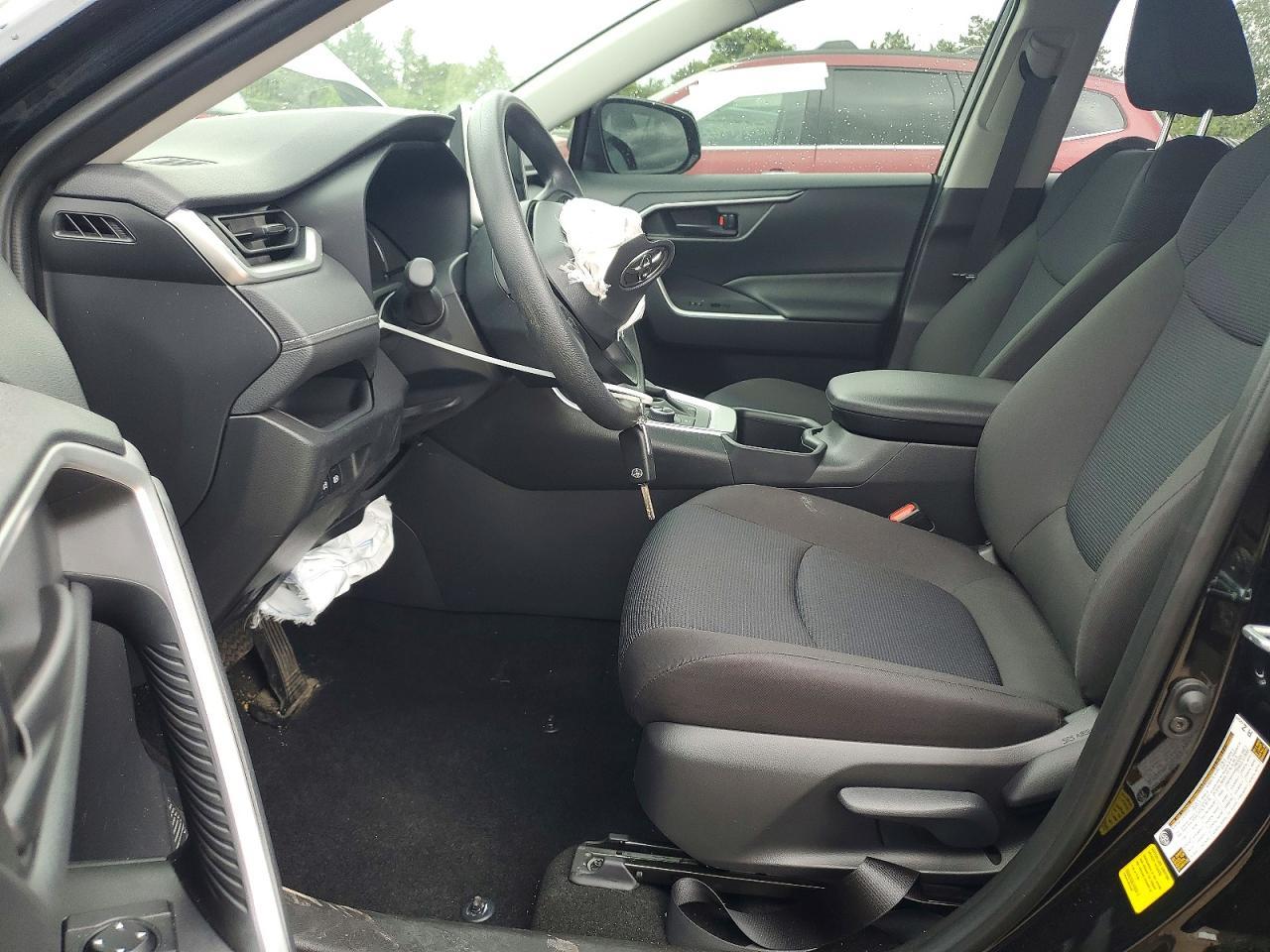 2025 Toyota Rav4 Le - Фото 7