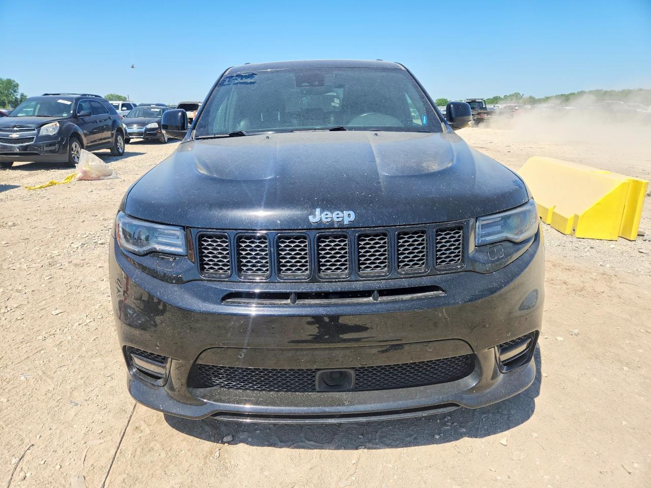 2017 Jeep Grand Cherokee Srt-8 - Image 5