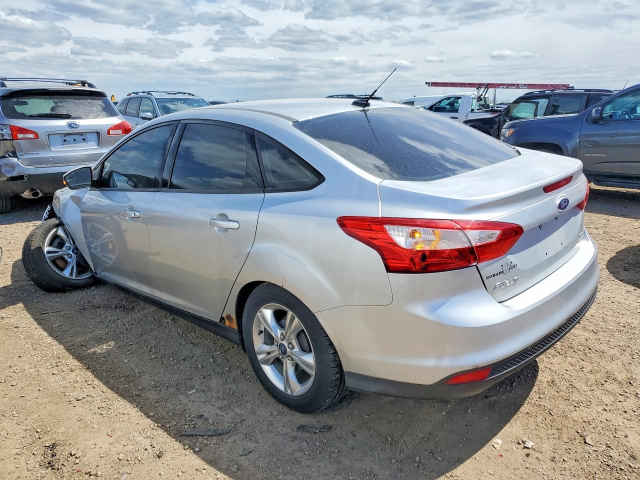 2014 Ford Focus Se - Image 2
