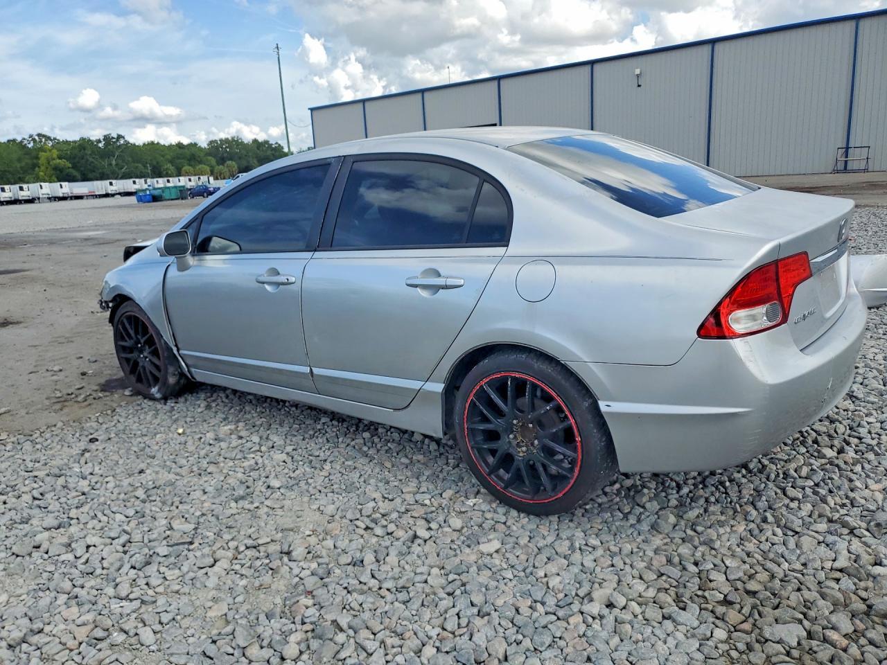 2011 Honda Civic Lx - Image 2