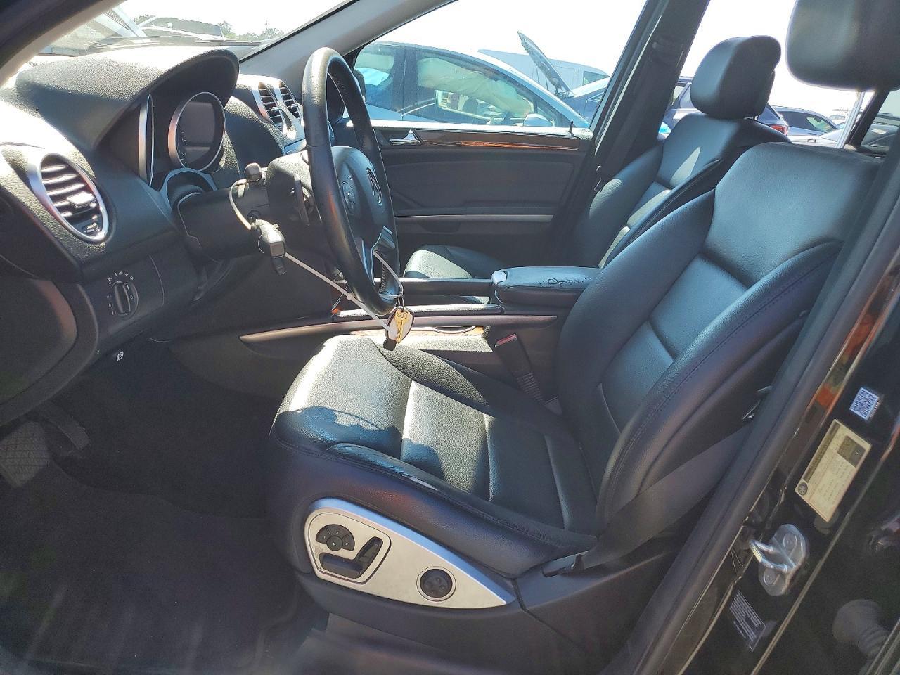 2010 Mercedes-Benz M-Class - Image 7