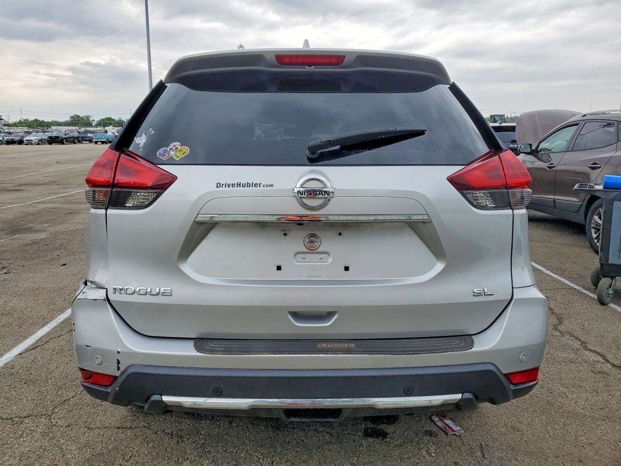 2020 Nissan Rogue Sl - Image 6