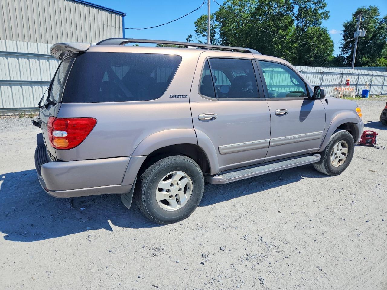 2002 Toyota Sequoia Limited - Image 3