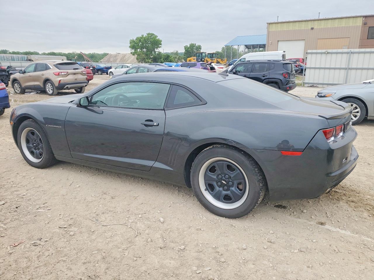 2013 Chevrolet Camaro Ls - Фото 2