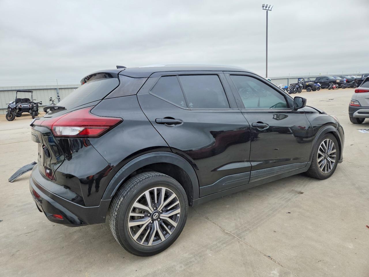 2021 Nissan Kicks Sv - Фото 3