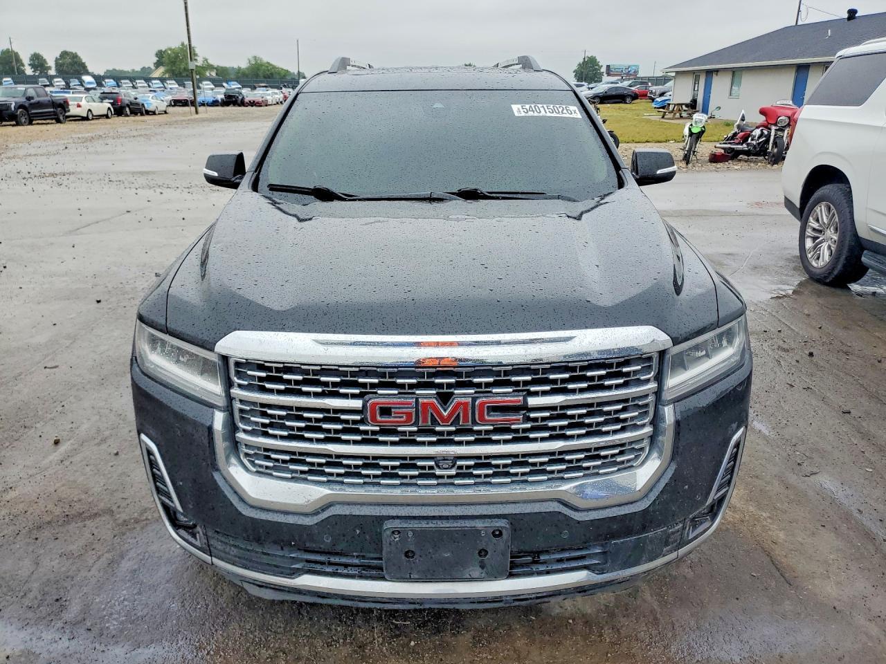2023 GMC Acadia Denali - Image 4