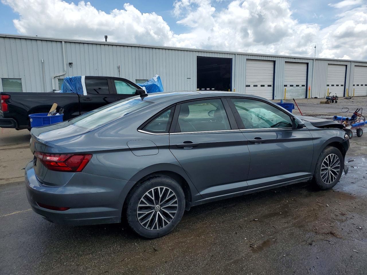 2021 Volkswagen Jetta S - Image 3