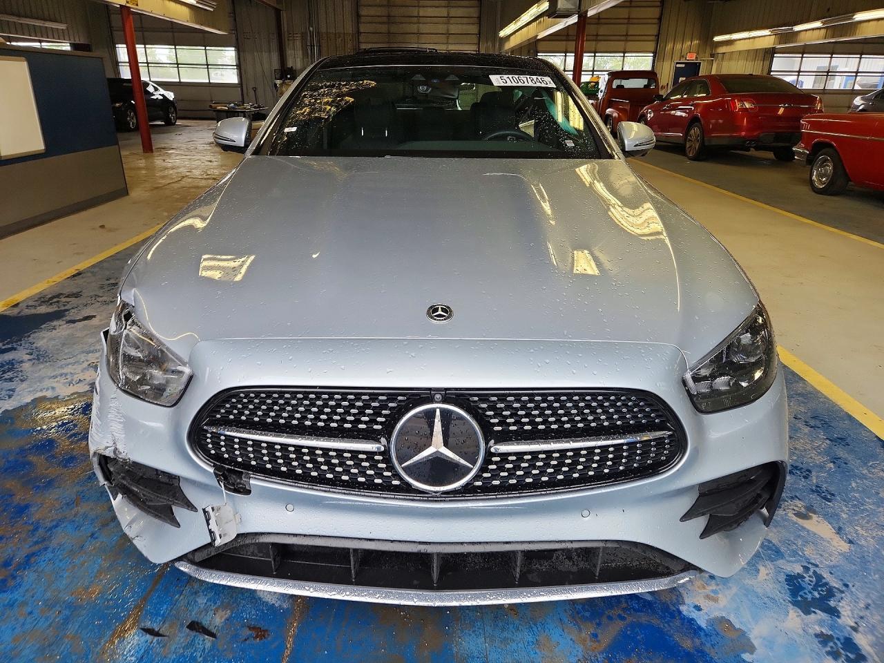 2023 Mercedes-Benz E 450 4Matic - Фото 5