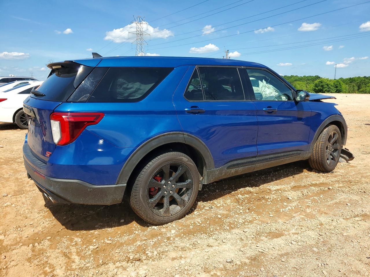 2021 Ford Explorer St - Фото 3