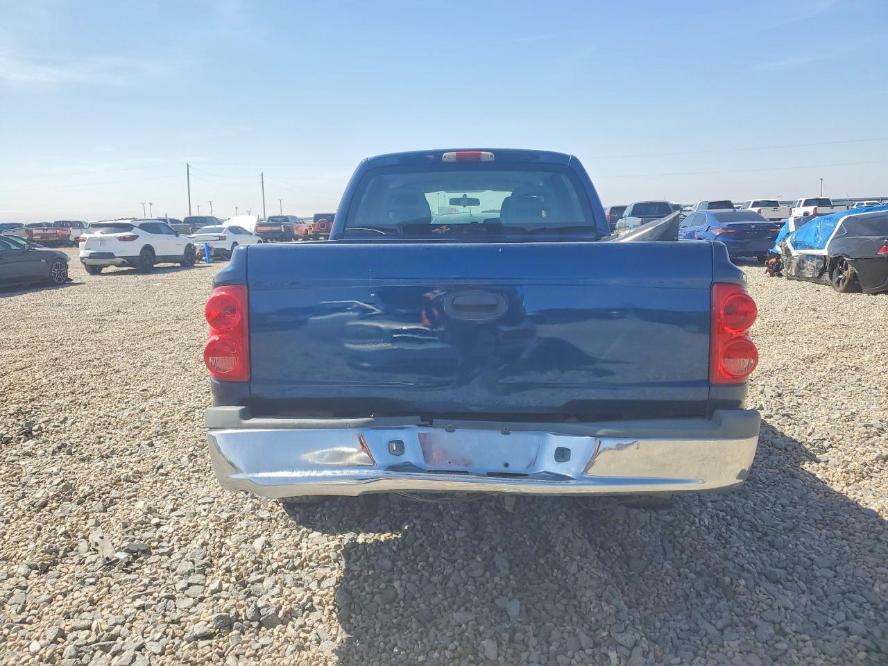 2006 Dodge Dakota Quad Slt - Image 6