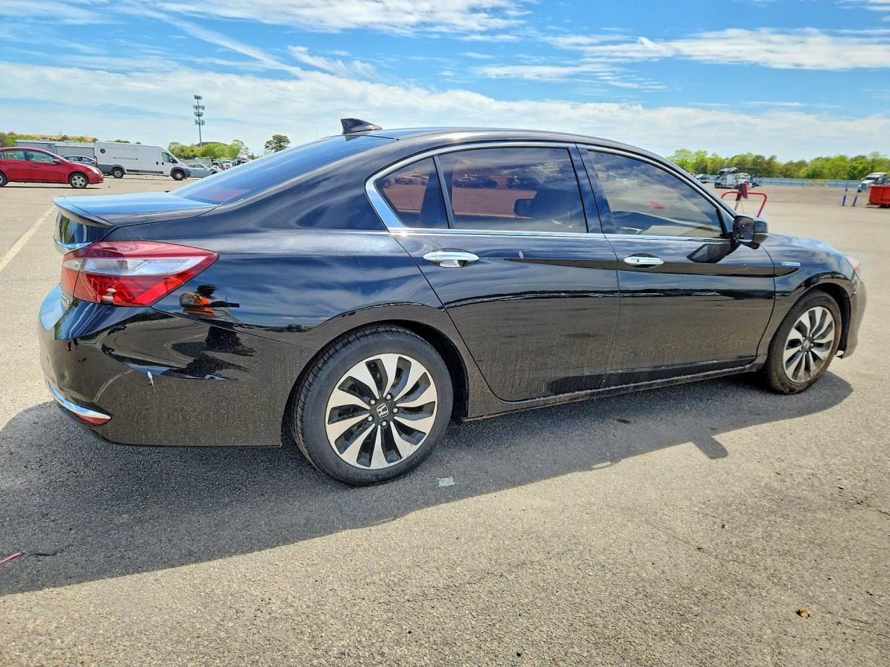 2017 Honda Accord Hybrid Exl - Фото 3