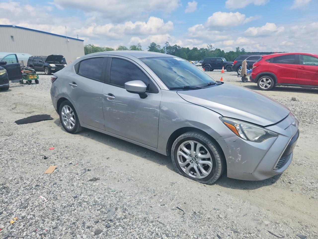2016 Scion Ia Base - Image 4