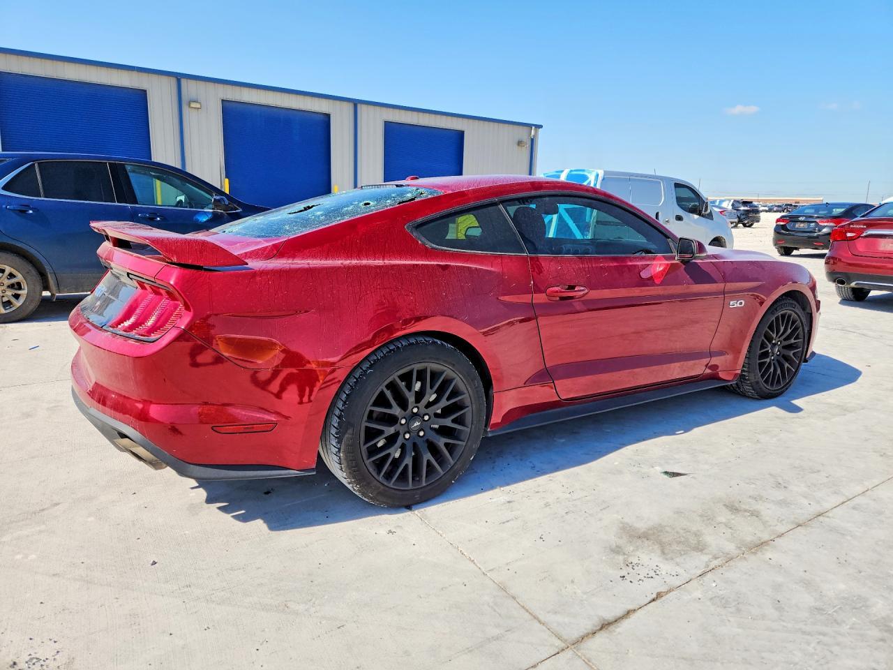 2019 Ford Mustang Gt - Фото 3