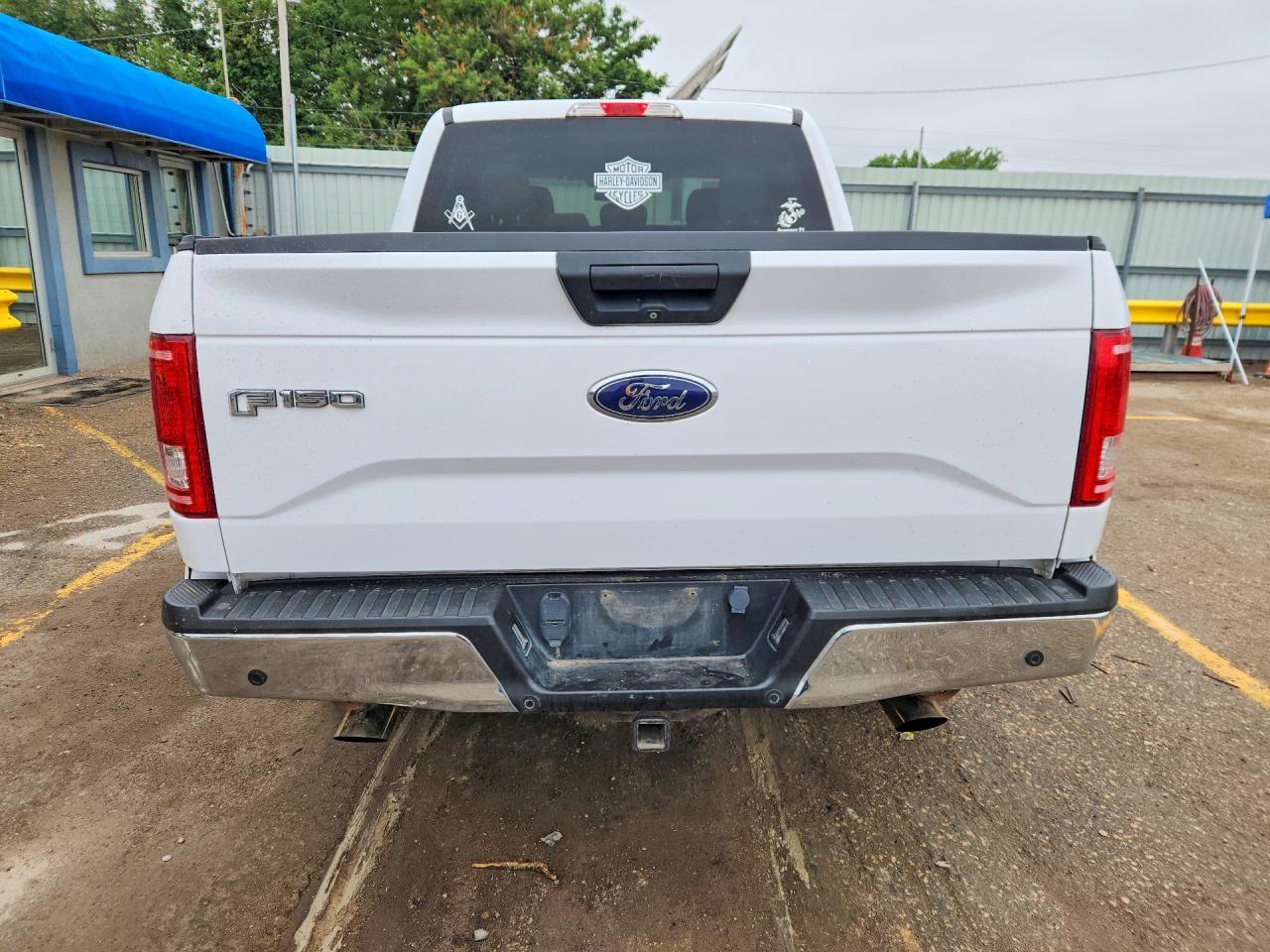 2015 Ford F150 Supercrew - Фото 6