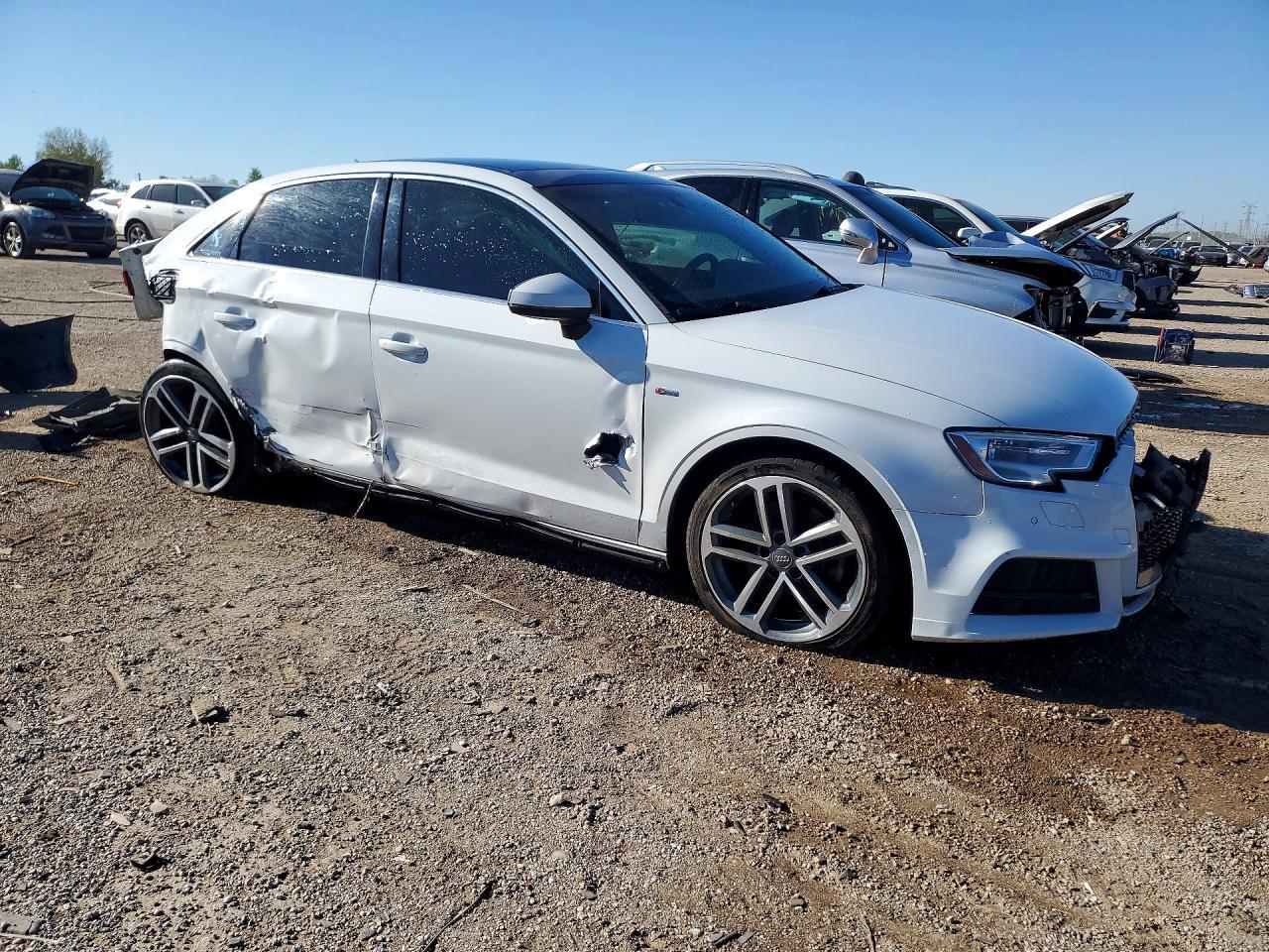 2018 Audi A3 Premium Plus - Image 4