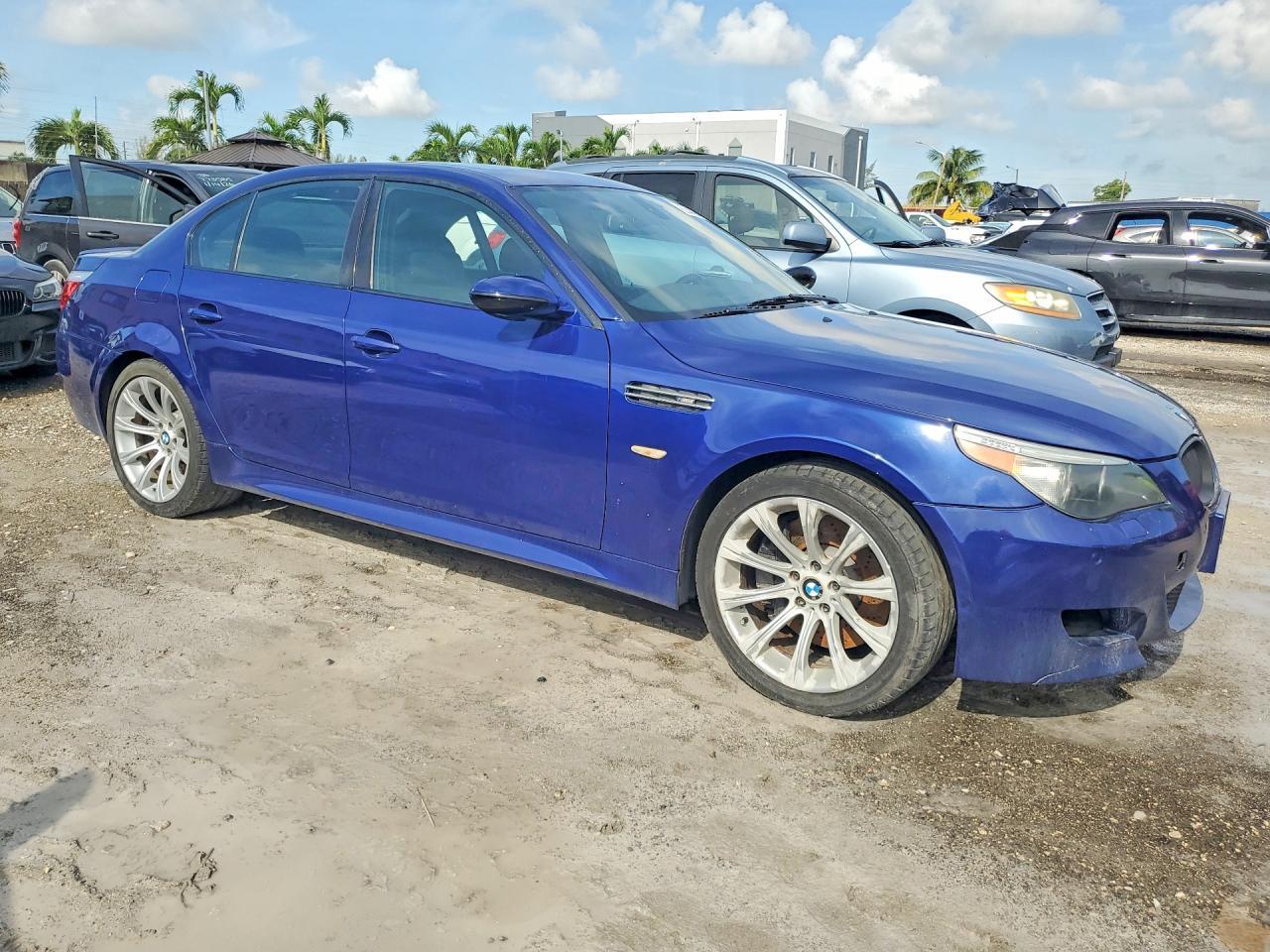 2006 BMW M5 - Фото 4