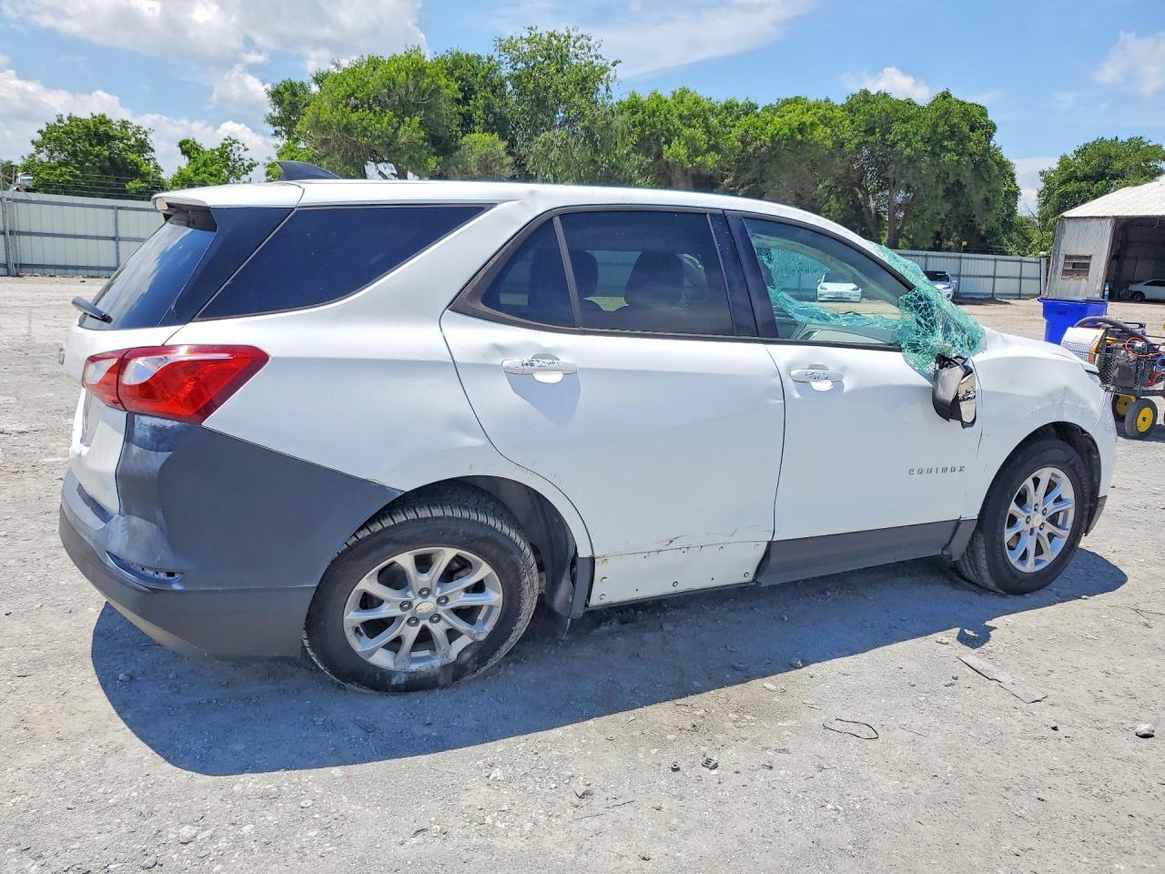 2019 Chevrolet Equinox Ls - Фото 3