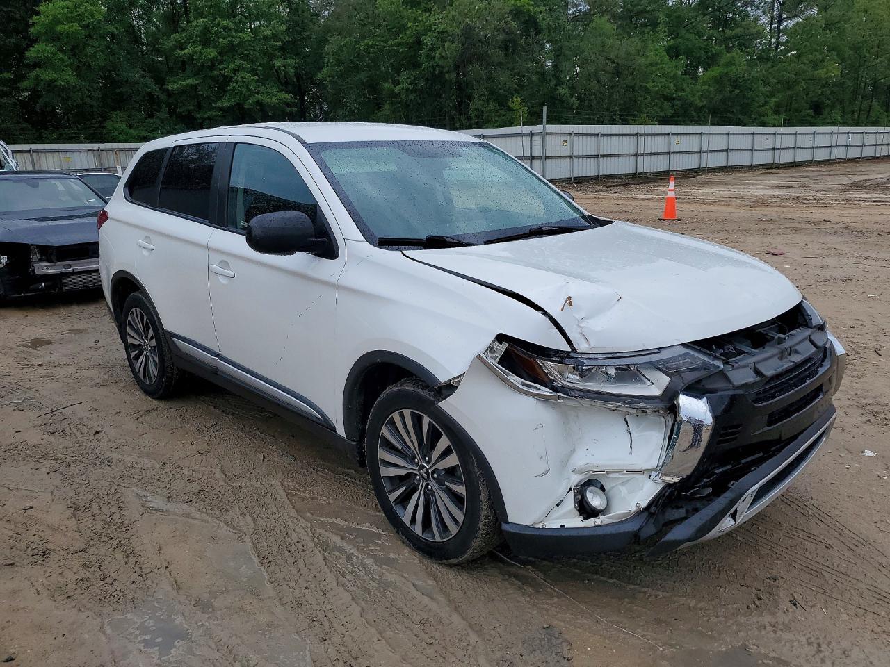 2020 Mitsubishi Outlander Se - Image 4