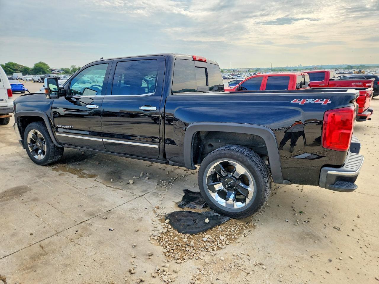 2017 Chevrolet Silverado K1500 Ltz - Фото 2