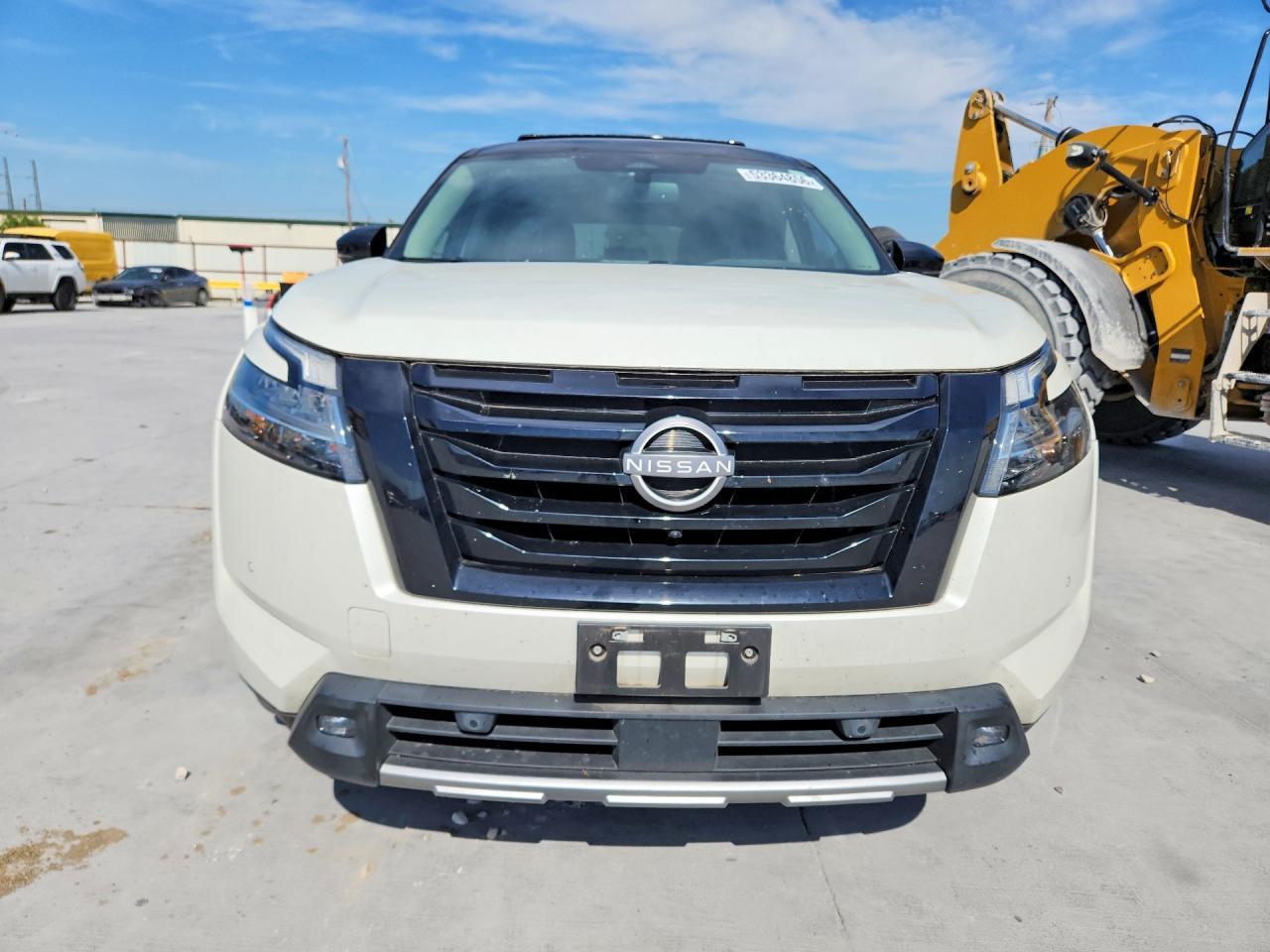 2022 Nissan Pathfinder Sl - Image 5