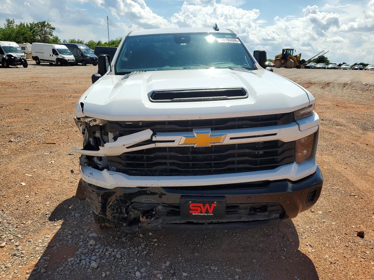 2025 Chevrolet Silverado K2500 Custom - Фото 5