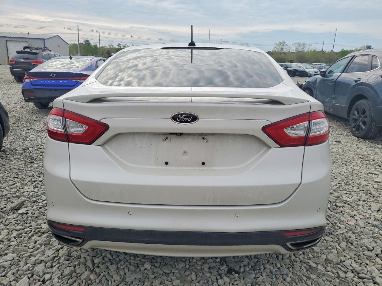 2016 Ford Fusion Titanium - Фото 6