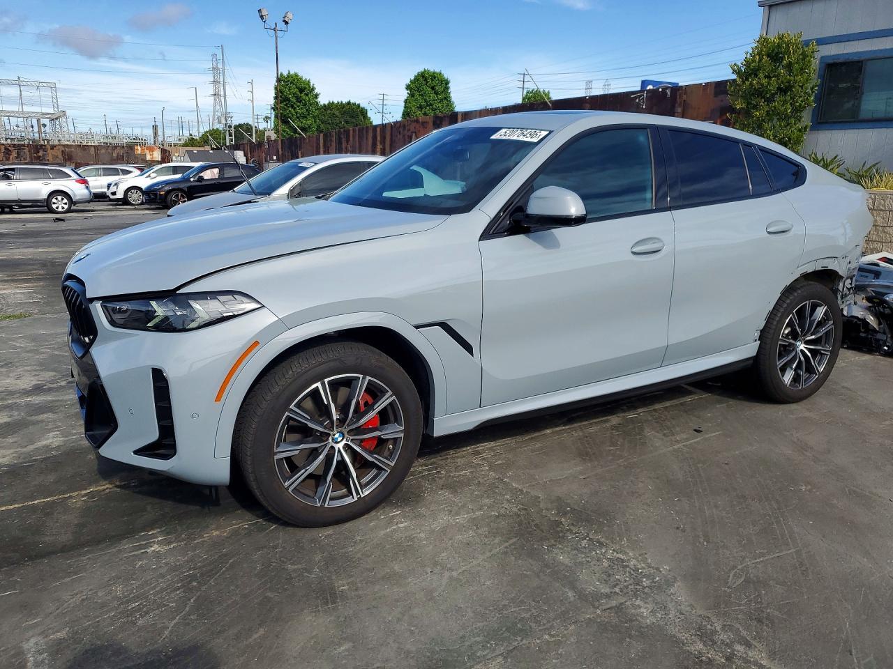 2025 BMW X6 xDrive40I