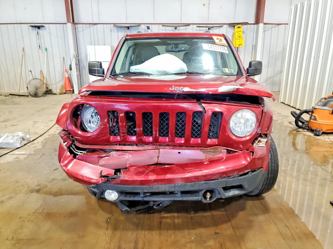 2013 Jeep Patriot Latitude - Фото 5