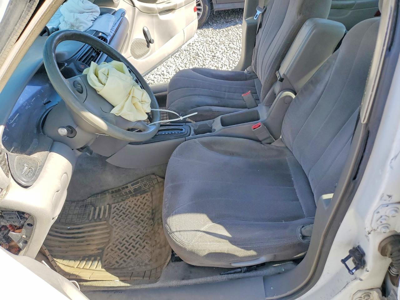 2002 Chevrolet Malibu - Image 7