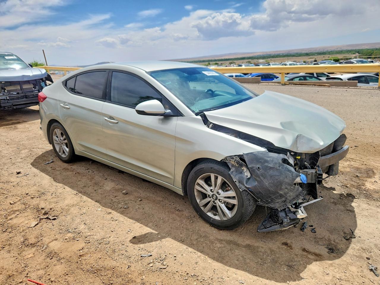 2017 Hyundai Elantra Se - Image 4