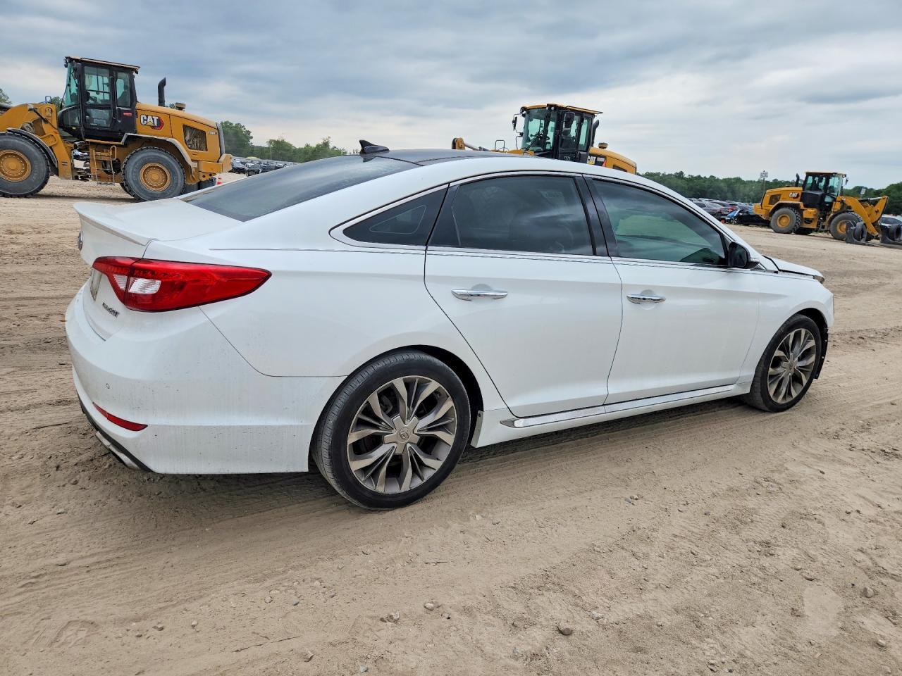 2016 Hyundai Sonata Limited 2.0T - Фото 3